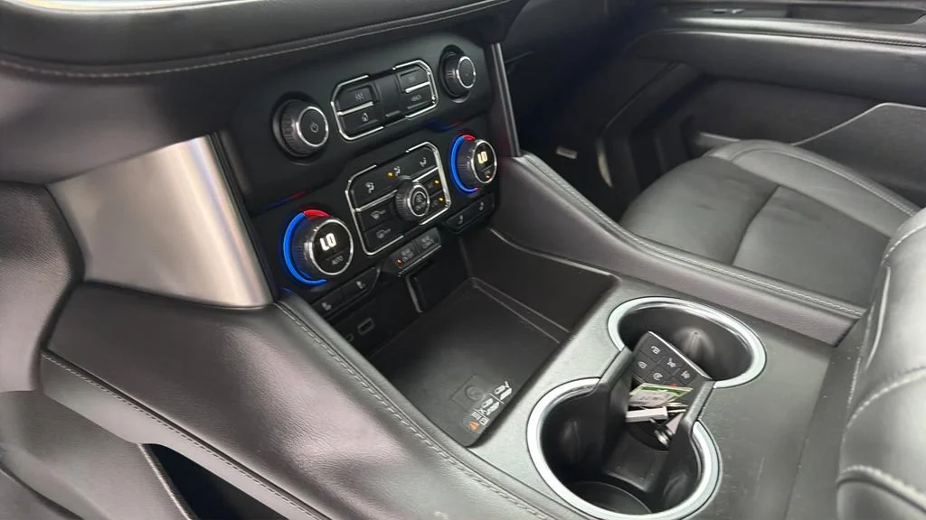 Used 2022 Black Chevrolet LT image 24