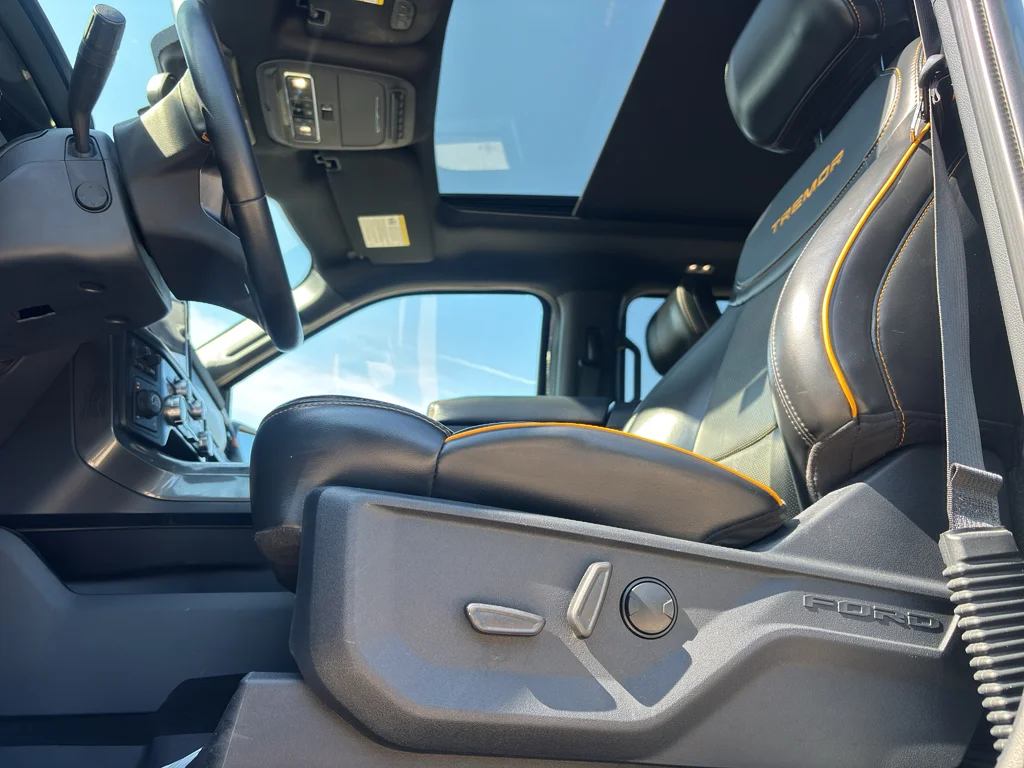 Used 2023 Azure Gray Metallic Ford Tremor image 11