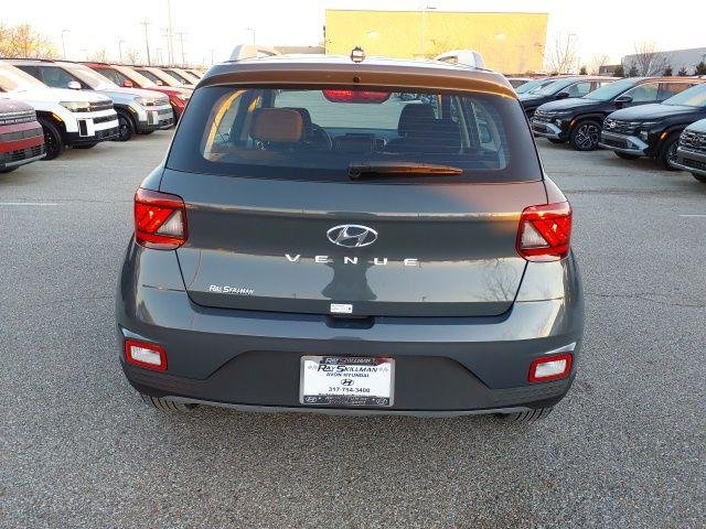 New 2026 Gray Hyundai SEL image 7