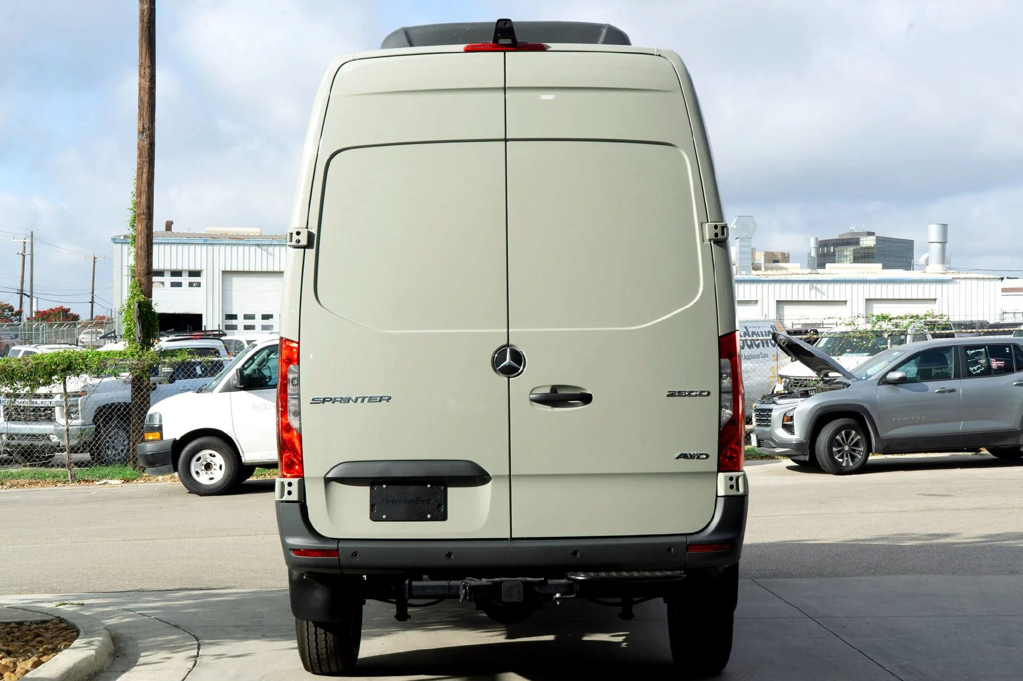 New 2025  Mercedes-Benz Cargo 144 WB image 5