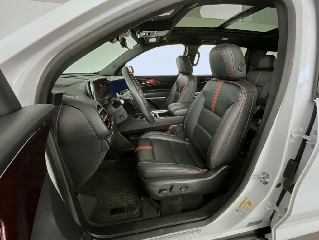 Used 2024 White Chevrolet RS image 10