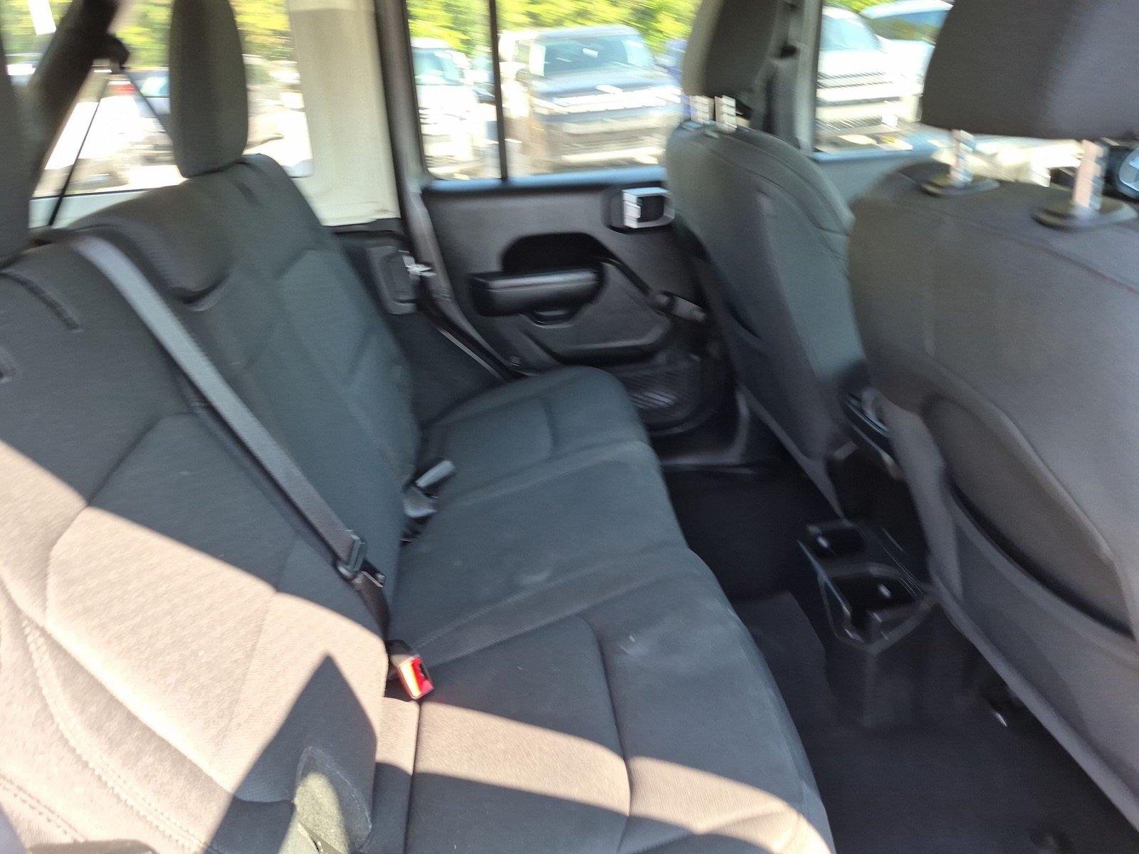 Used 2022 Granite Crystal Metallic Clearcoat Jeep Unlimited Sport image 29