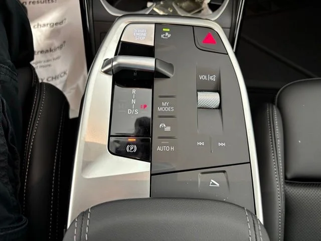 New 2026 Vegas Red Metallic BMW xDrive28i image 25