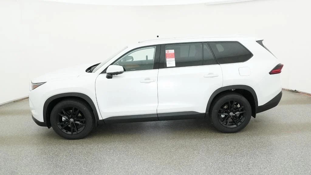 New 2026 Wind Chill Pearl Toyota Platinum image 3