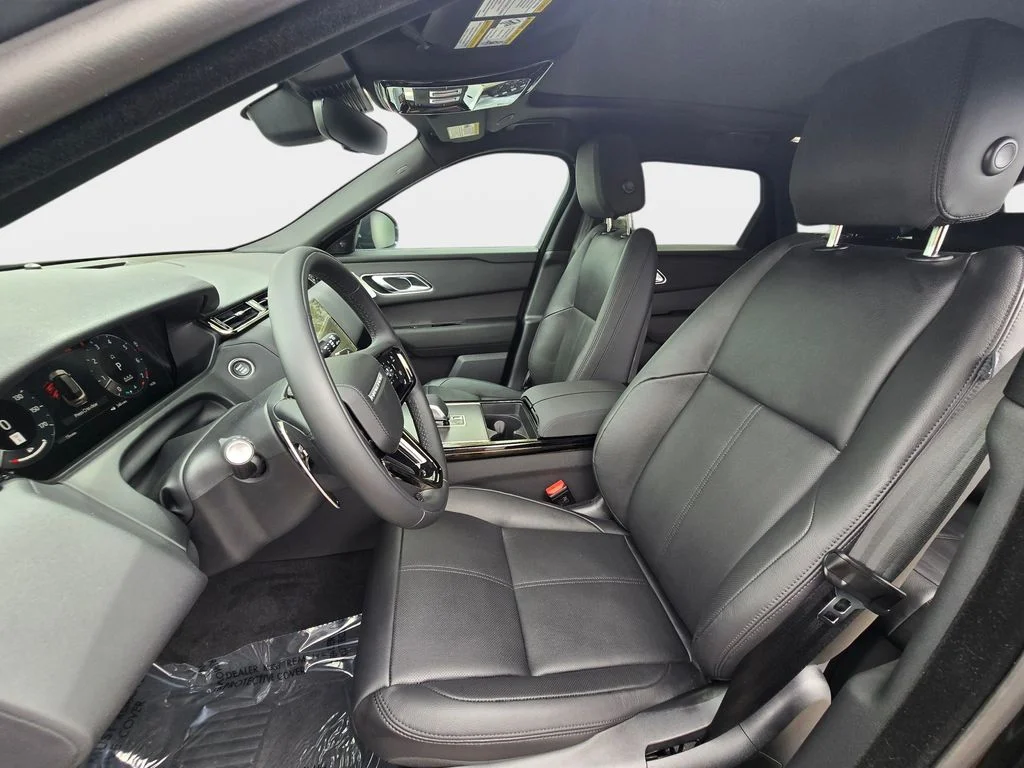 New 2026 Santorini Black LAND ROVER S image 15