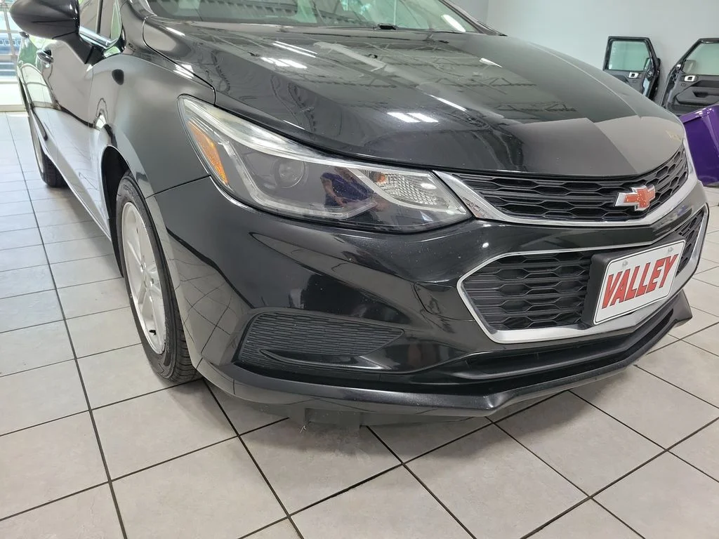 Used 2017 Black Chevrolet LT image 22