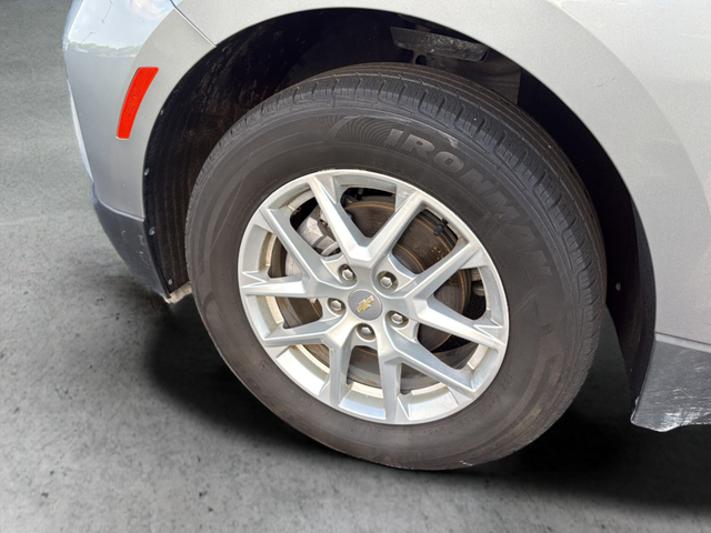 Used 2023 Gray Chevrolet LT image 29