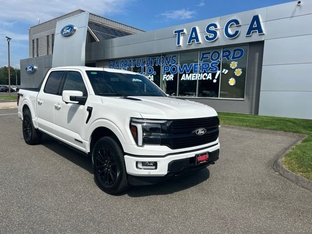 Used 2025 White Metallic Ford Platinum image 1