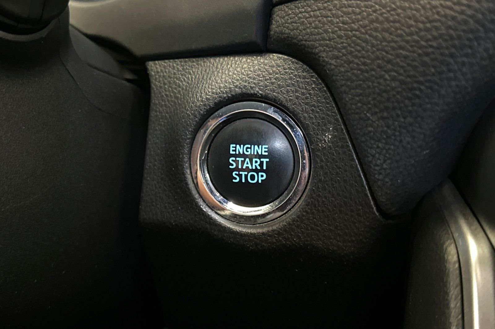 Used 2019 White Toyota Limited image 24