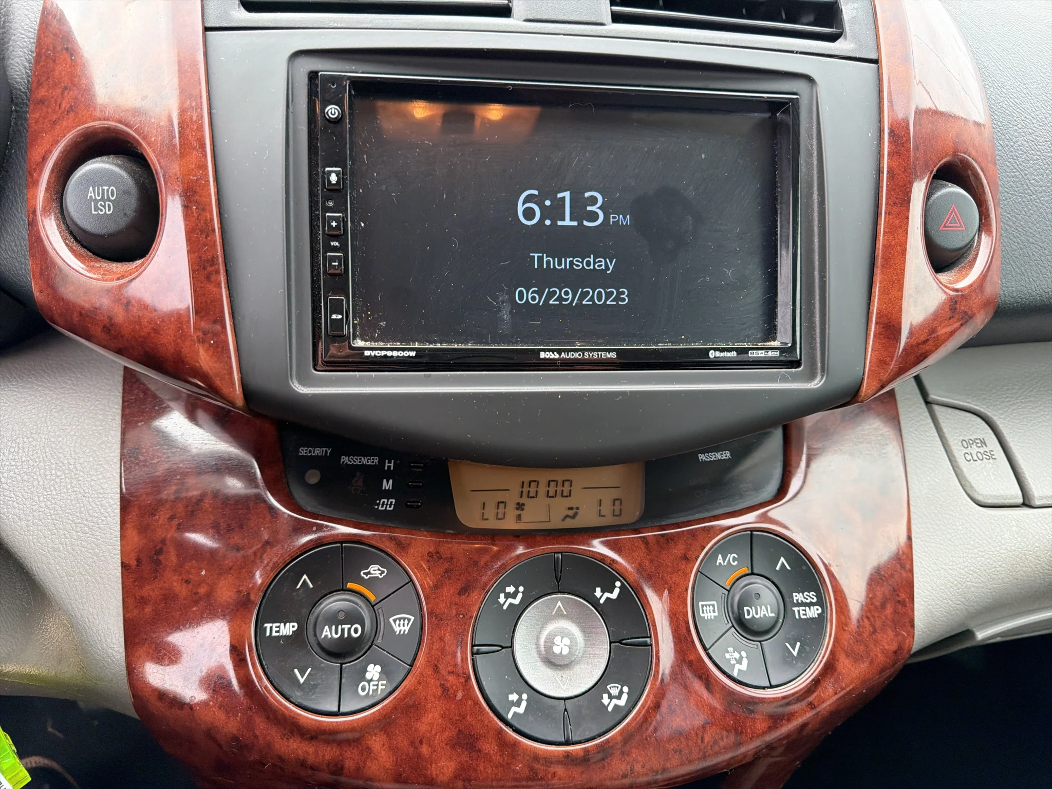 Used 2008 Barcelona Red Metallic Toyota Ltd image 16