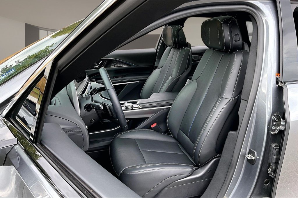 Used 2023 Gray Cadillac Luxury image 27