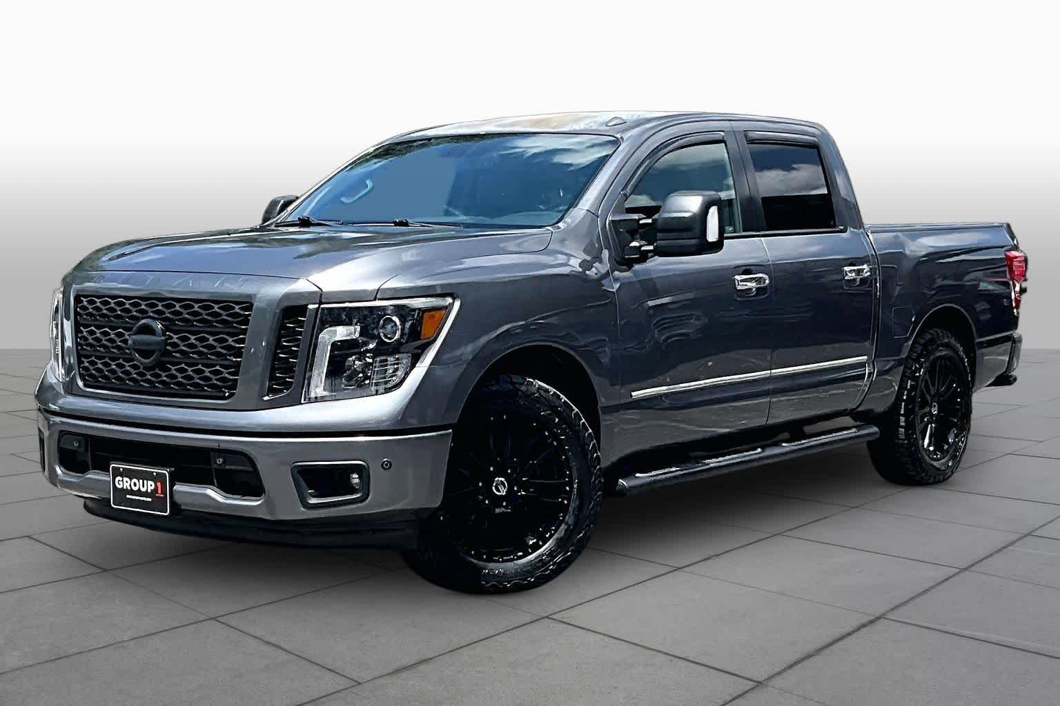 2019 Nissan Titan SL