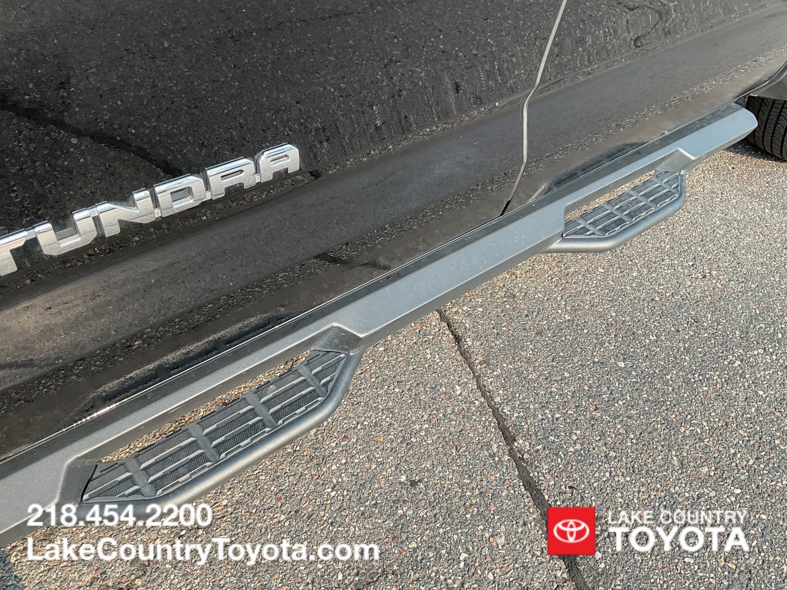 2026 Toyota Tundra Limited - Photo 10