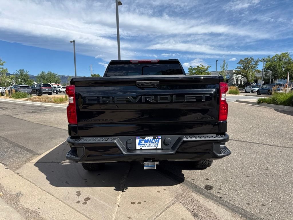Used 2024 Black Chevrolet Custom image 4