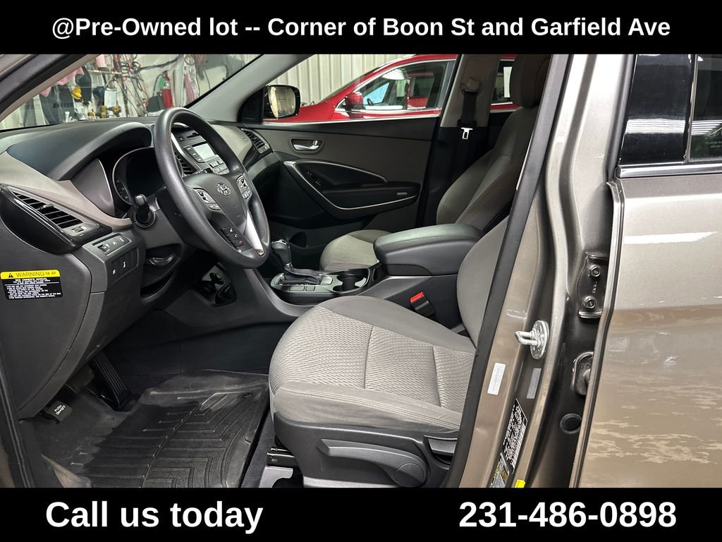 Used 2014 Gray Hyundai Base image 14