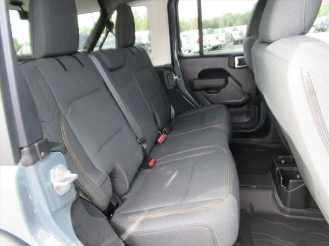 New 2026 Anvil Clear-Coat Exterior Paint Jeep Sport S image 28