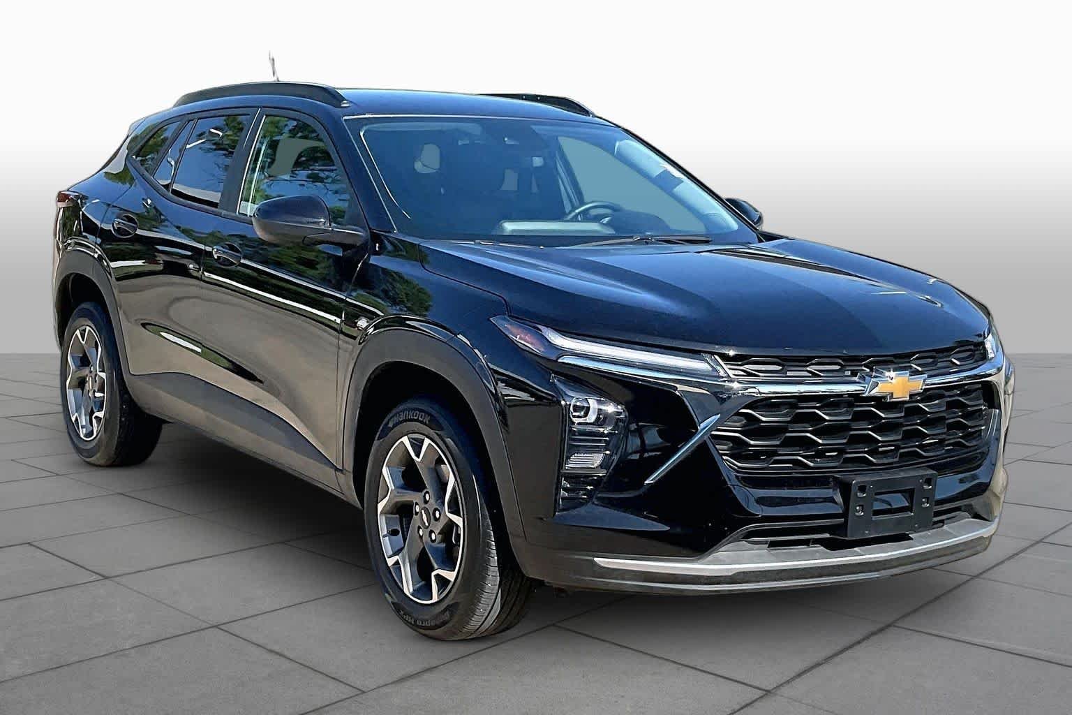Used 2026 Mosaic Black Metallic Chevrolet LT image 3