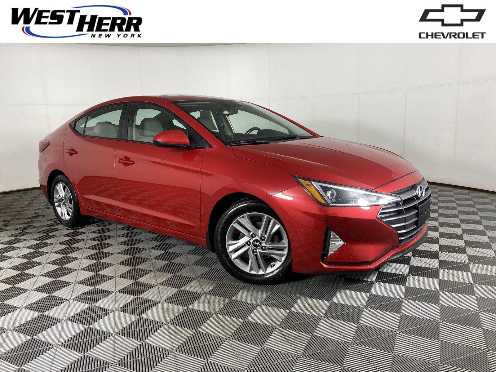 Used 2020 Calypso Red Hyundai Value Edition image 1