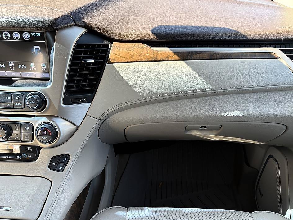 Used 2018 Mineral Metallic GMC Denali image 16
