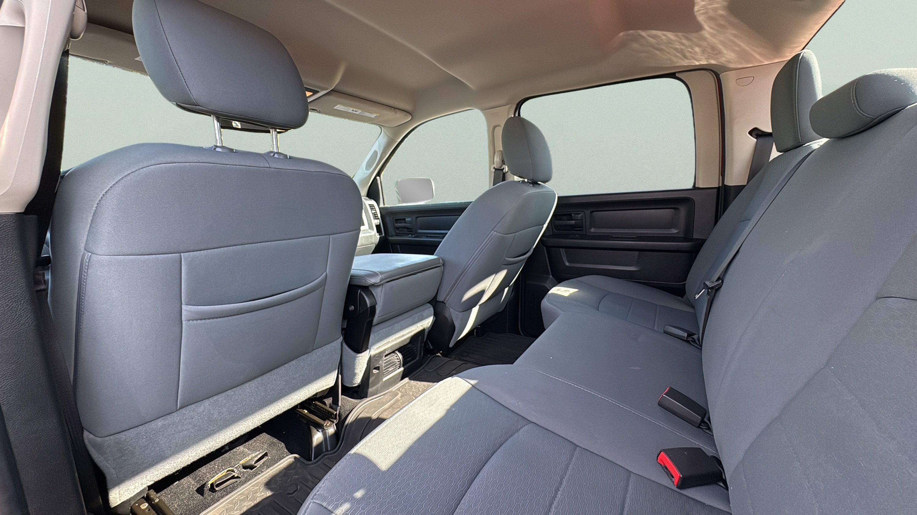 Used 2013 Orange Ram SLT image 12