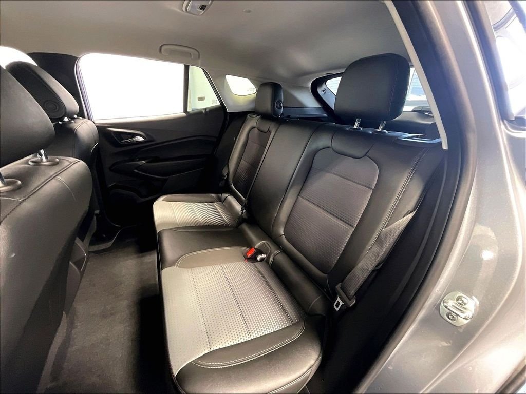 Used 2025 Gray Chevrolet LT image 15