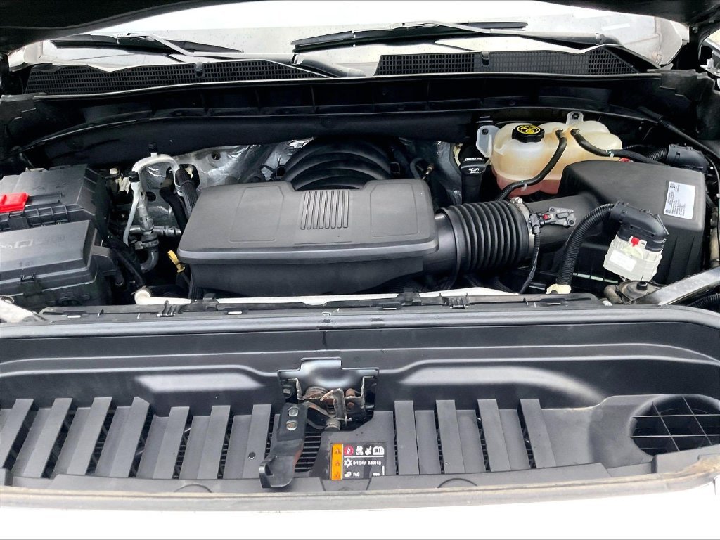 Used 2019 Gray GMC SLT image 29