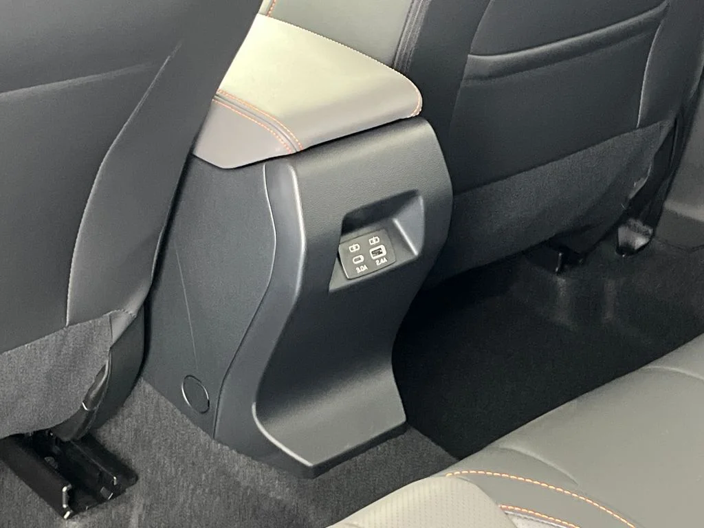 New 2026 ICE SILVER METALLIC Subaru Limited Hybrid image 36