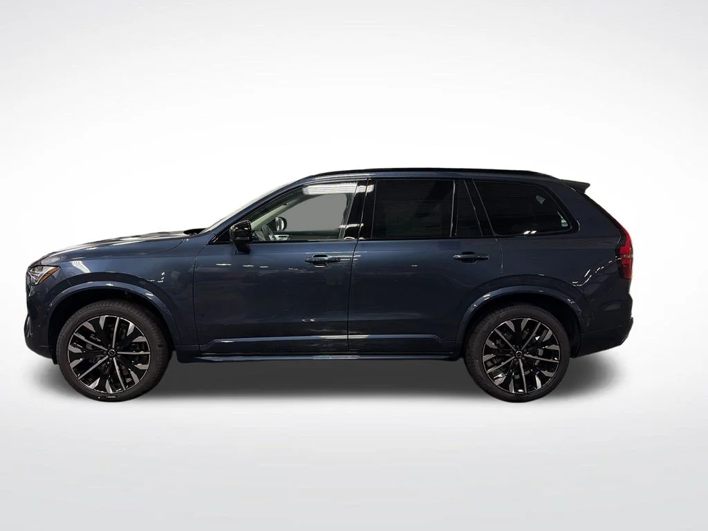 New 2027 Denim Blue Volvo Ultra image 8