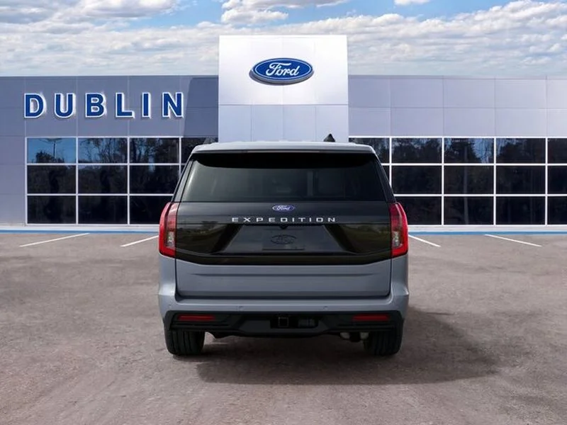 New 2027 Glacier Gray Metallic Tri-Coat Ford Active image 7