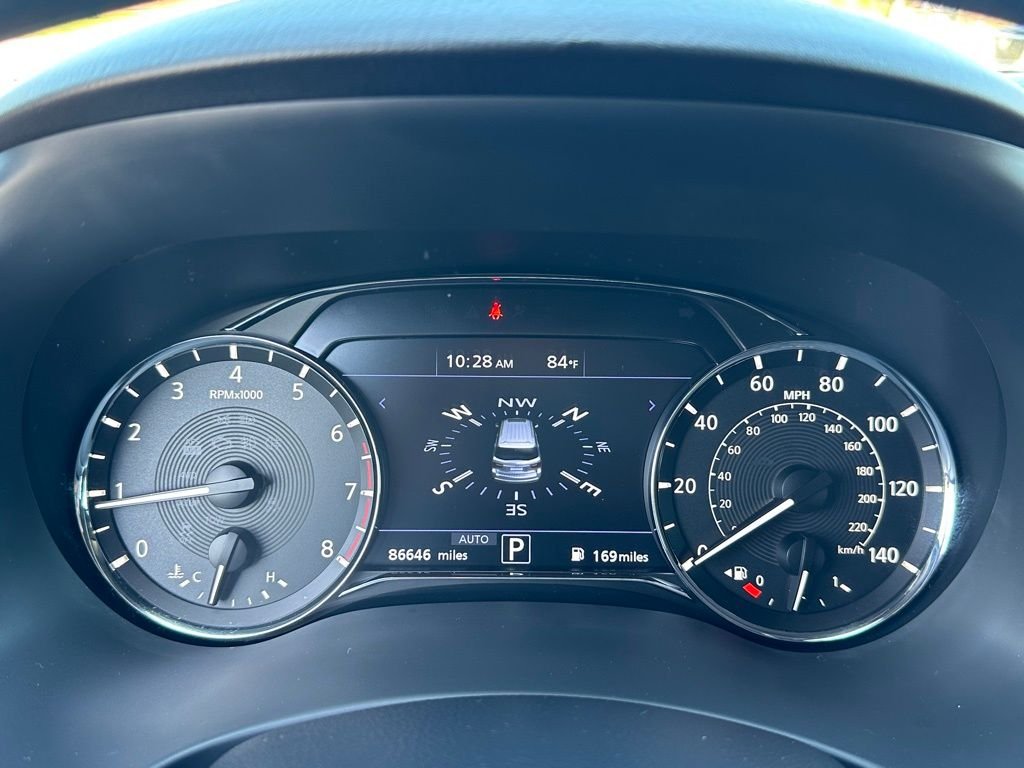 Used 2021 Black INFINITI Sensory image 35