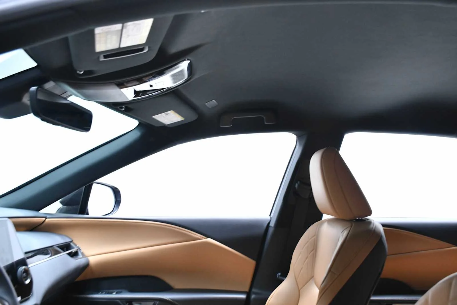 2025 Lexus RX 350 - Photo 13