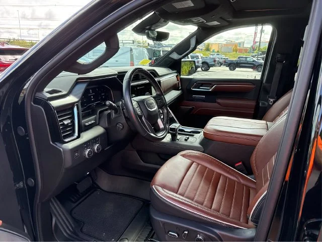 Used 2024 Onyx Black GMC Denali Ultimate image 11