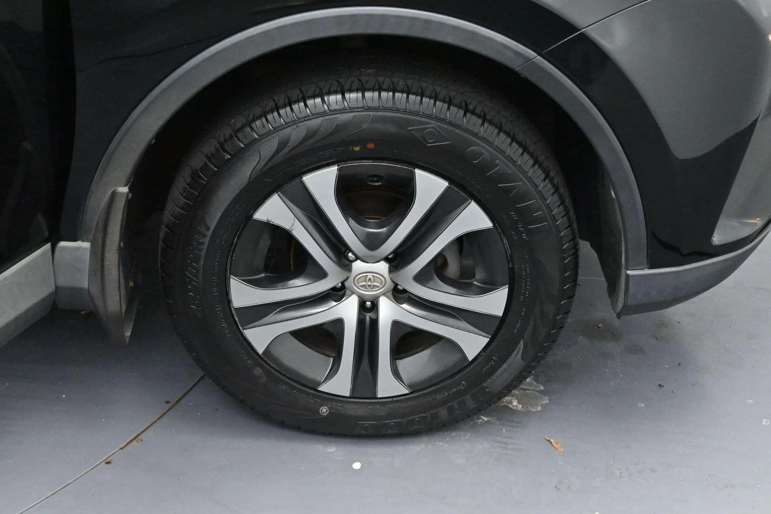 Used 2018 Black Toyota LE image 30