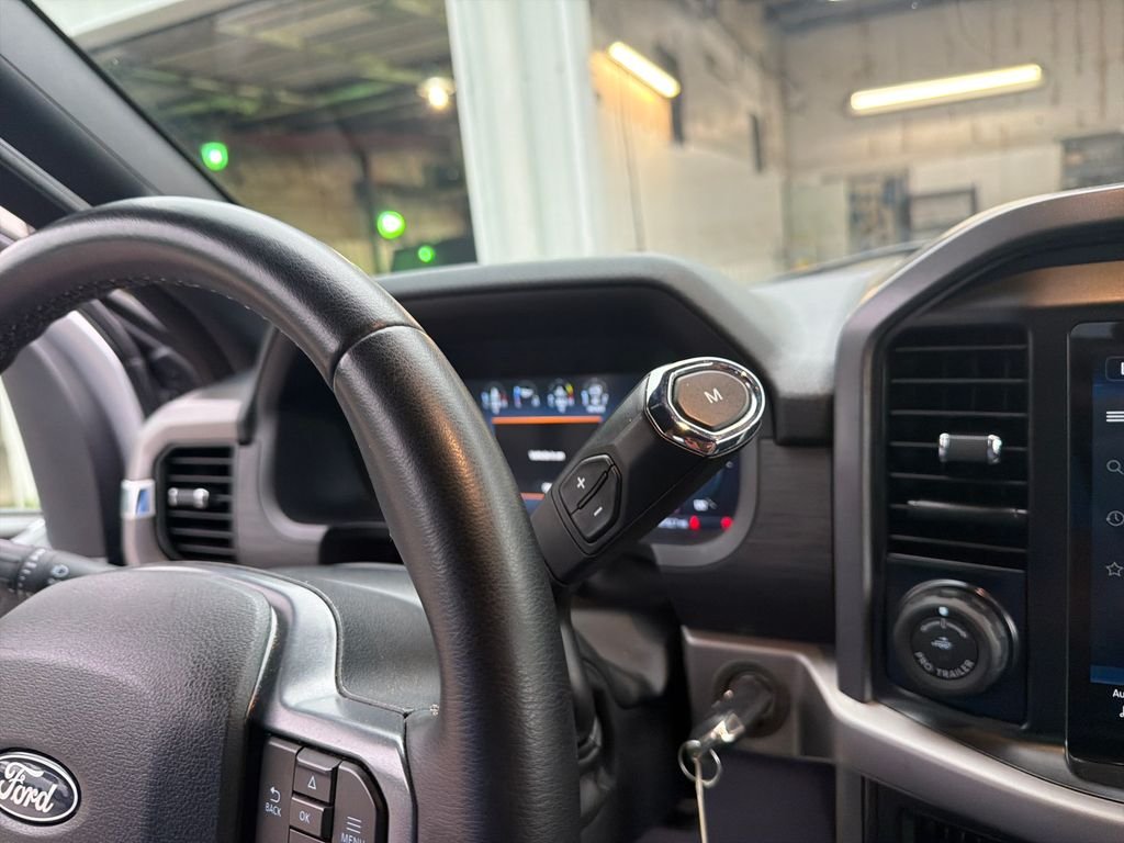 Used 2024 Silver Ford XLT image 18