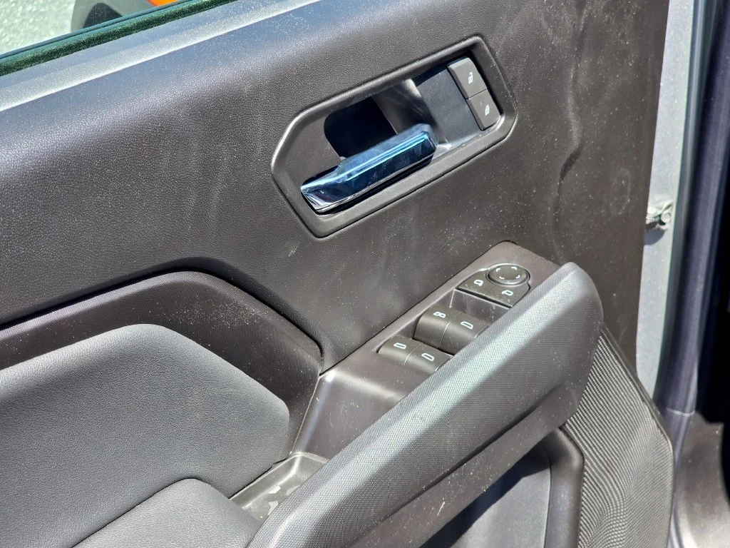 New 2026 Silver GMC Elevation image 36
