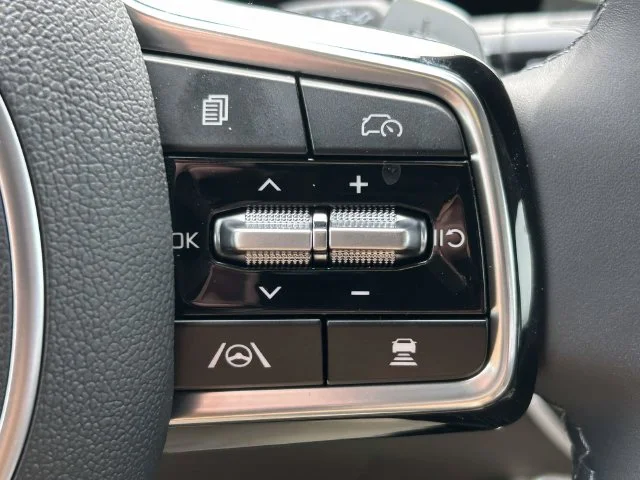 Certified Used 2026 Gray Kia EX image 32