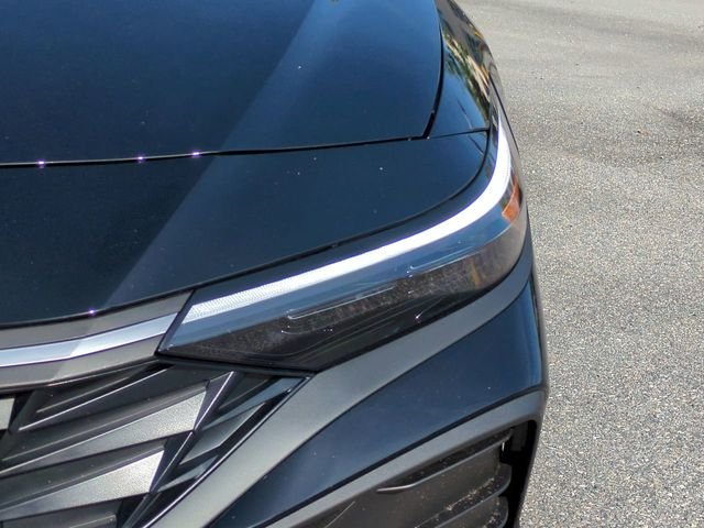 New 2026 Black Hyundai SEL Sport image 34