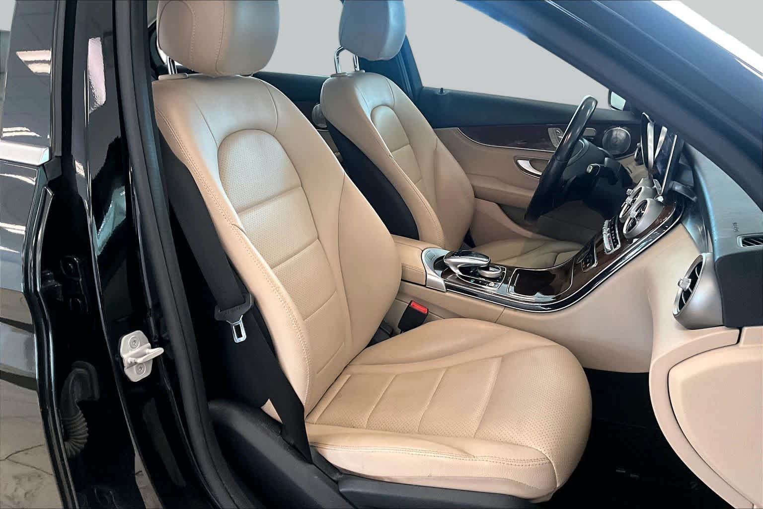 Used 2015 Black Mercedes-Benz C 300 image 8