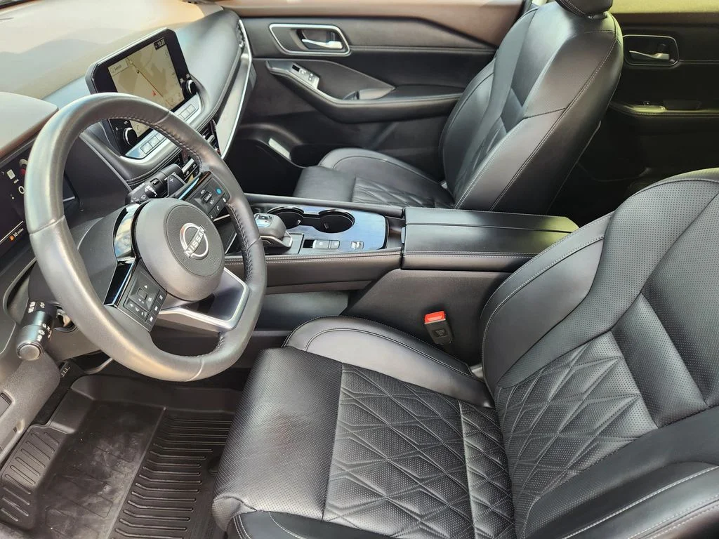 Certified Used 2023 Gray Nissan Platinum image 13