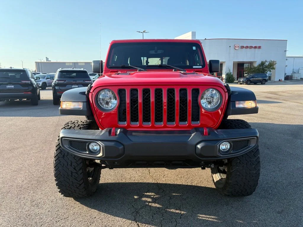 Used 2023 Red Jeep Rubicon image 2