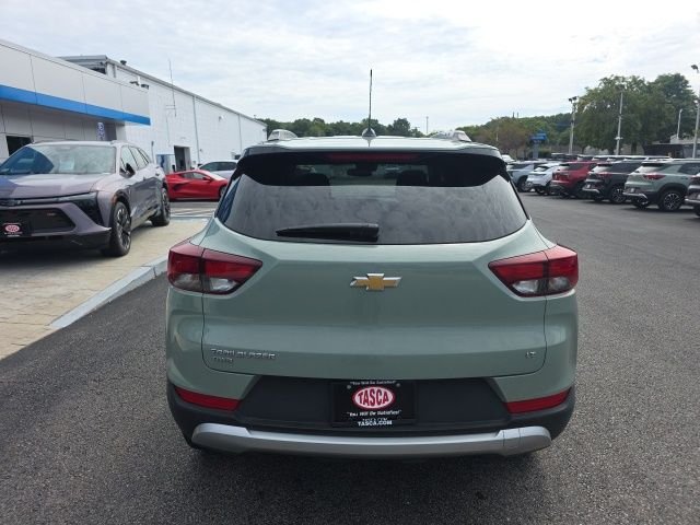 Used 2026 Green Chevrolet LT image 4