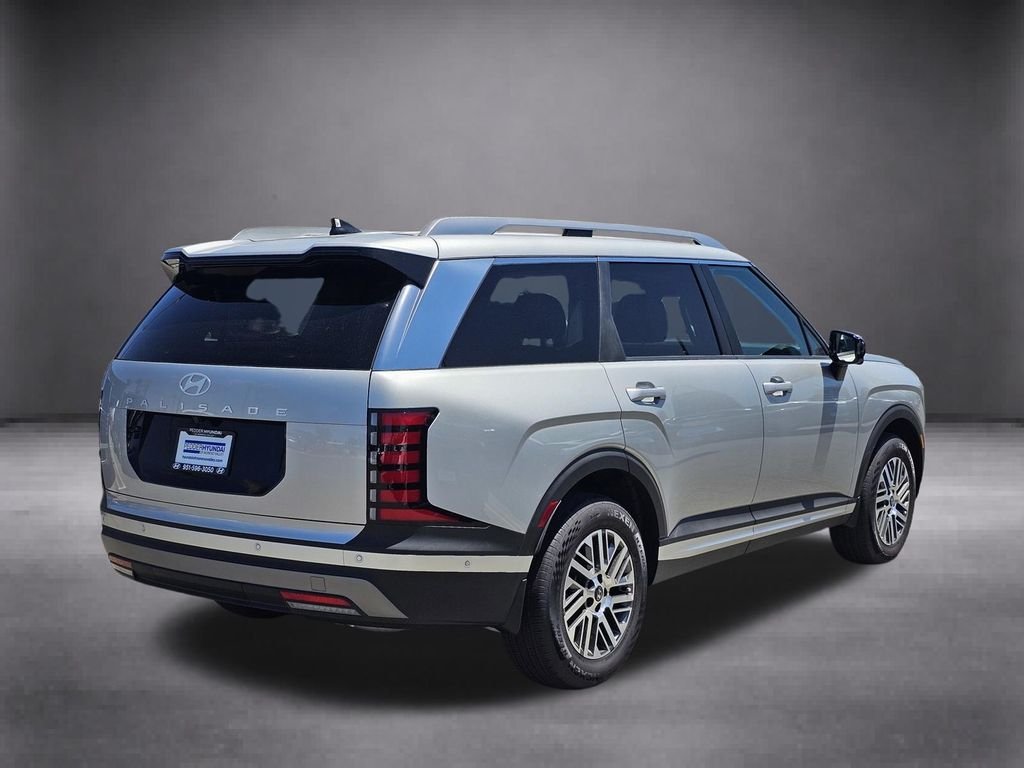 New 2026 Silver Hyundai SEL Premium image 6