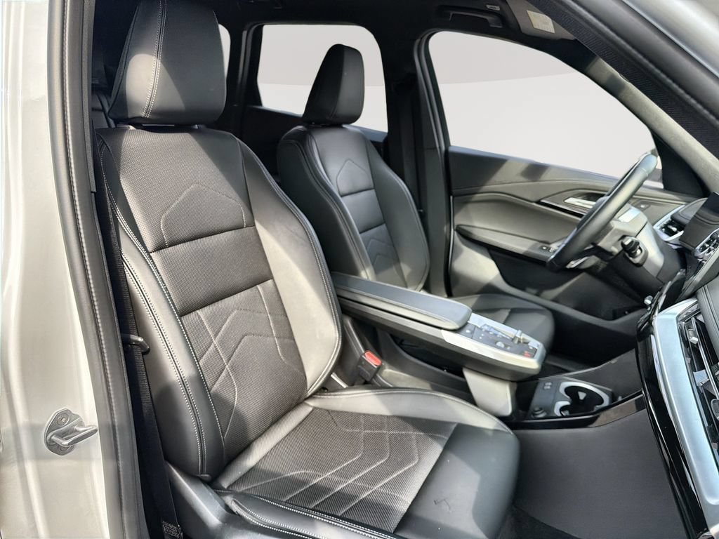2025 BMW X1 28i - Photo 25