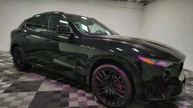 Used 2019 Black Maserati GranSport image 28