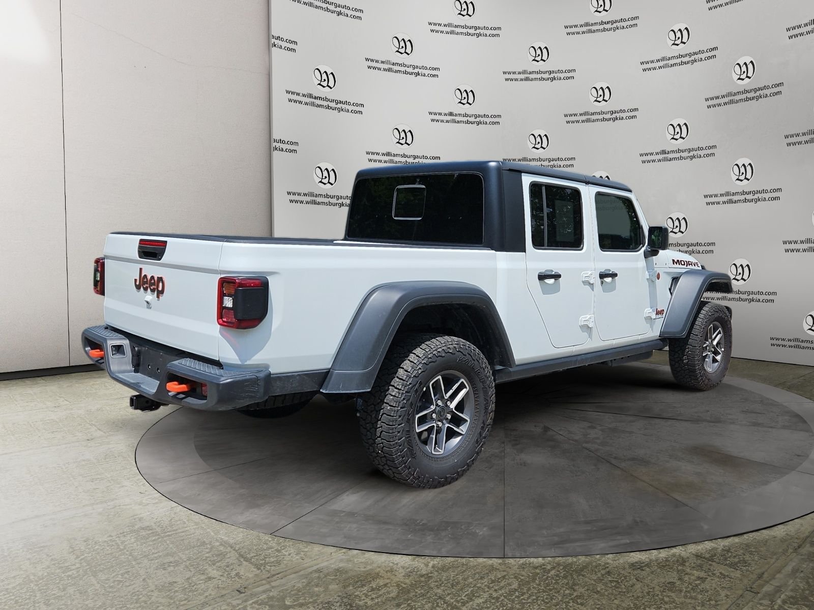 Used 2026 White Jeep Mojave image 5
