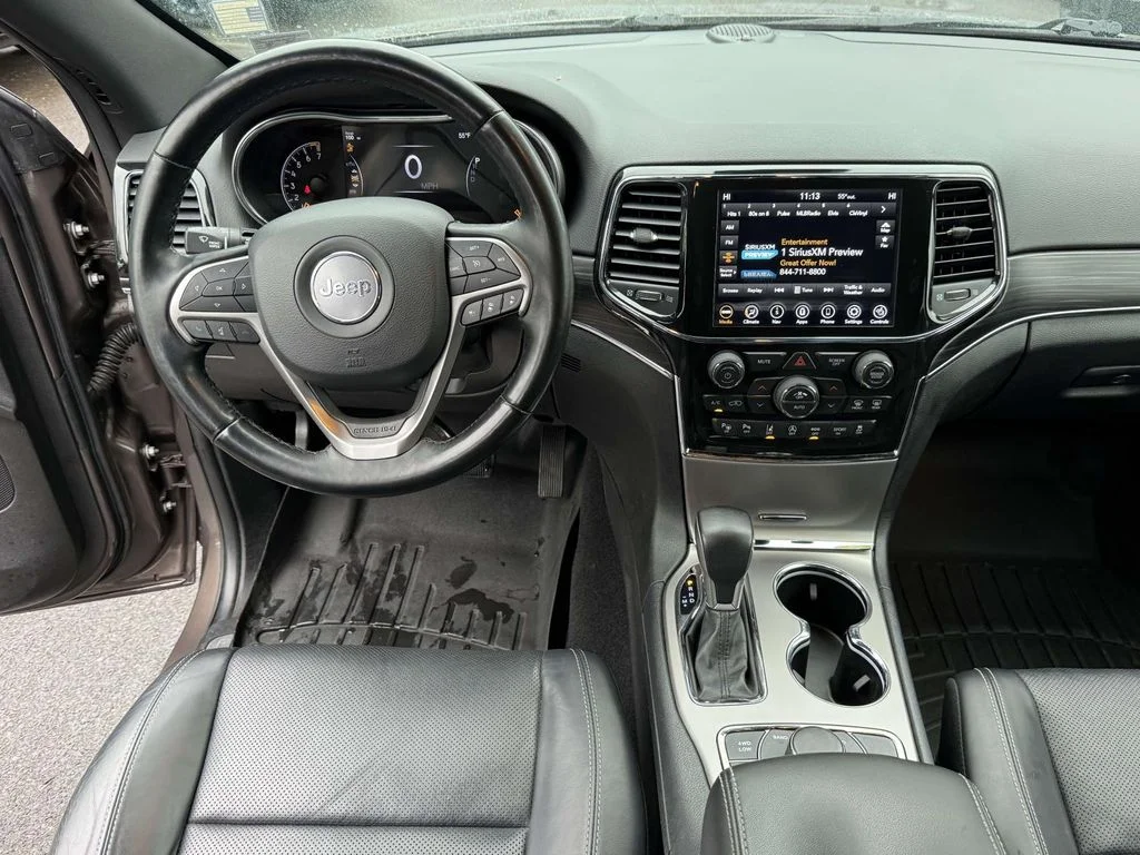Used 2021 Brown Jeep Limited image 17