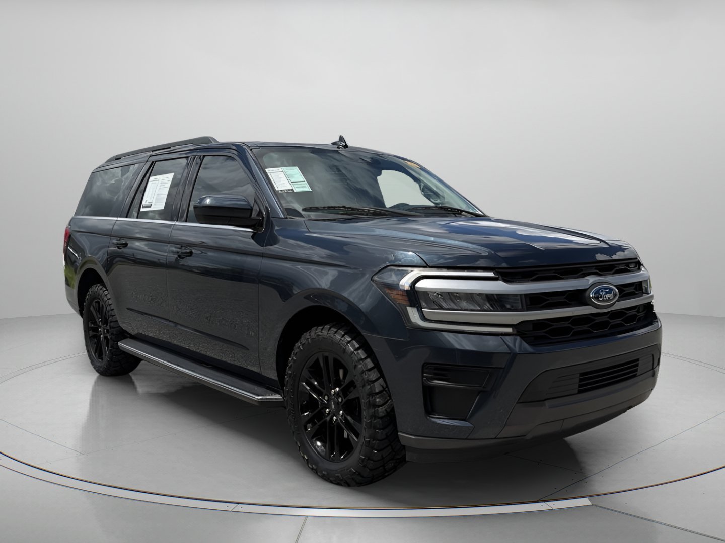 Used 2023 Blue Metallic Ford XLT image 1