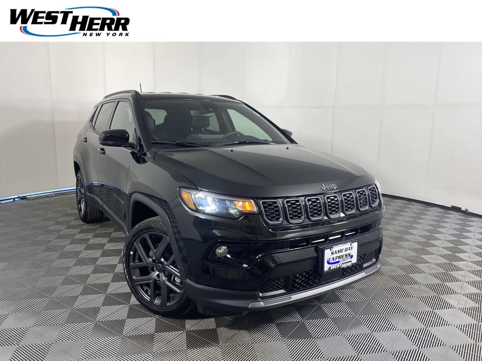 Used 2026 Diamond Black Crystal Pearlcoa Jeep Limited image 1