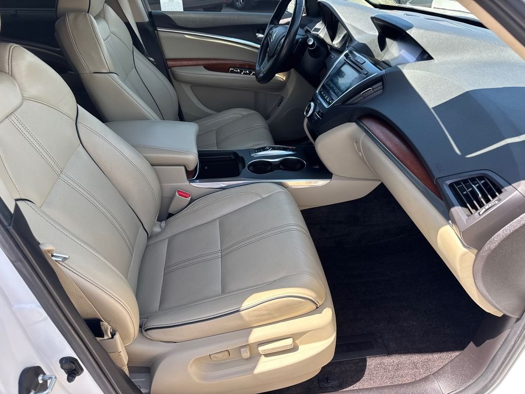 Used 2018 White Diamond Pearl Acura 3.5L image 16