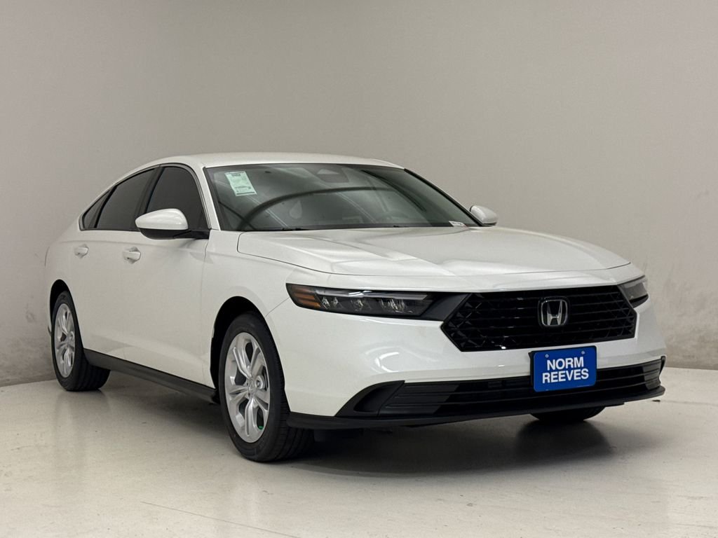 New 2026 Platinum White Pearl Honda LX image 4